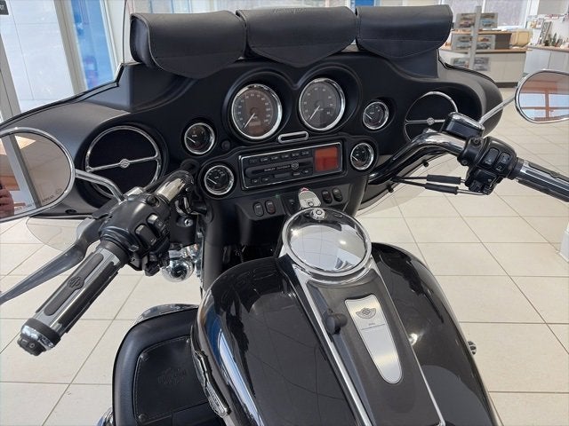 2003 HARLEY DAVIDSON ULTRA CLASSIC Base