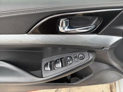 2017 Nissan Maxima SL